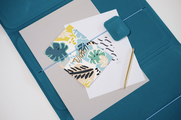 x Art Bag (2 colour variations)