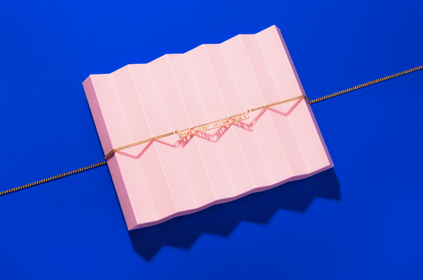 MAKIN' HISTORY NECKLACE 01 (c) make history